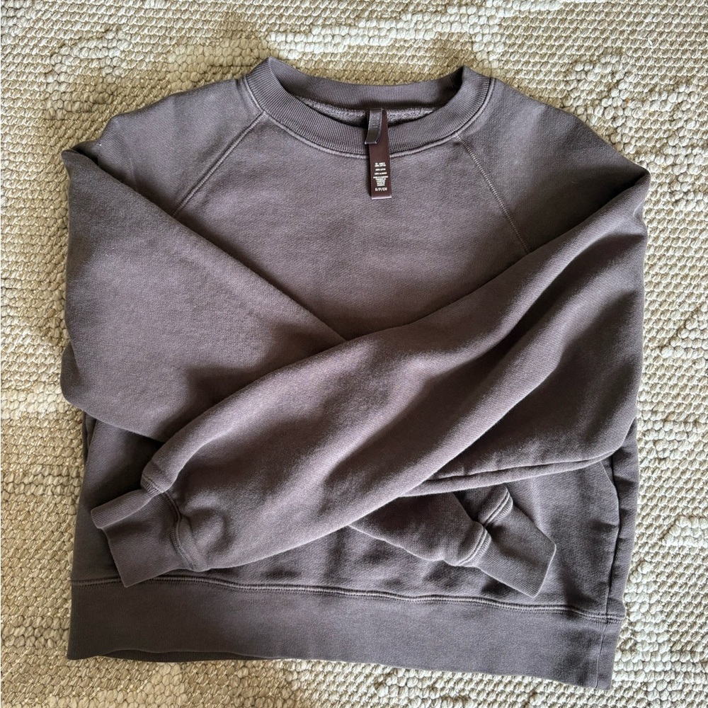 SKIMS Brown Crewneck Sweater Soft Relaxed Fit